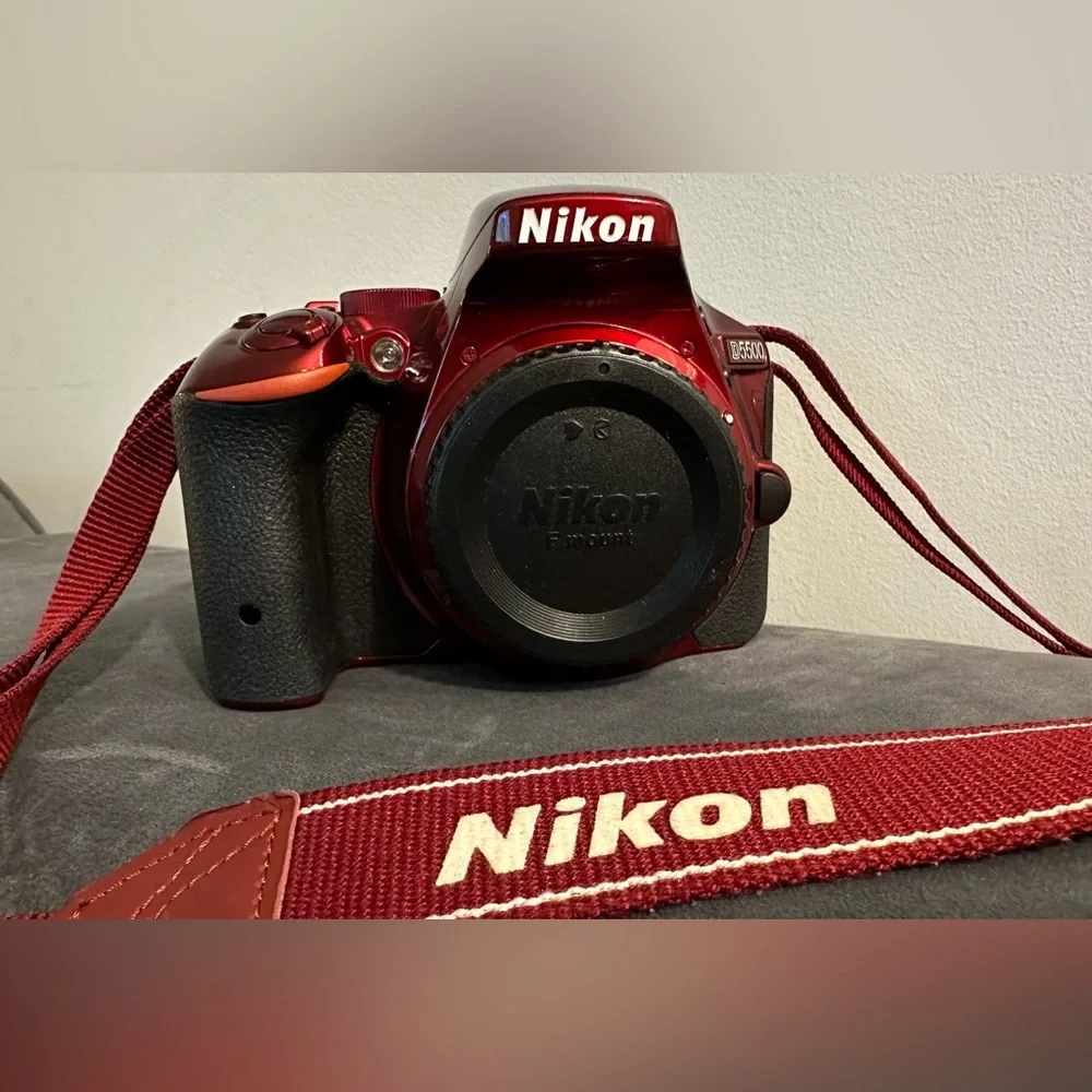 Nikon d5500 barely